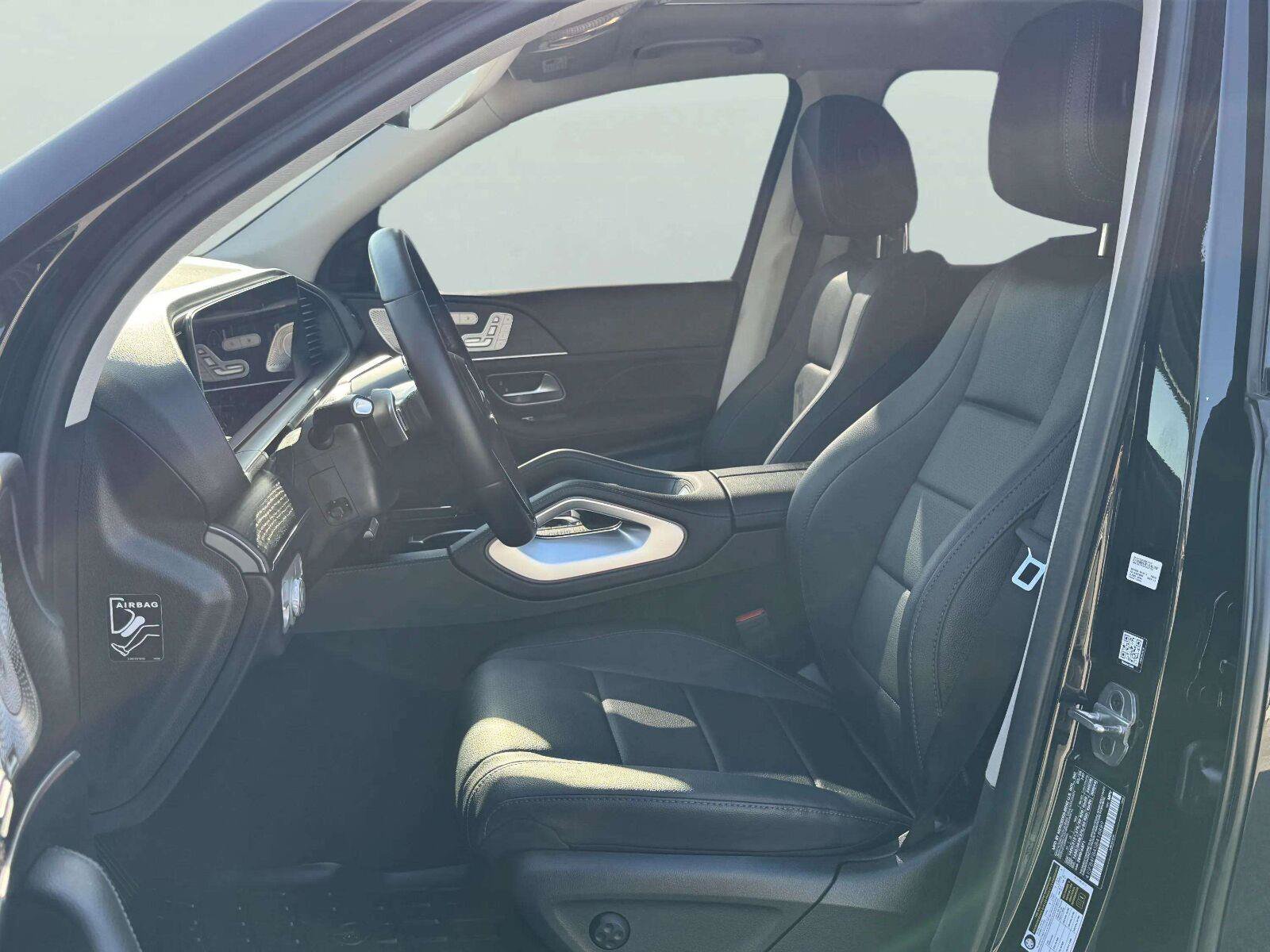 Used 2025 Mercedes-Benz GLE 350 4MATIC image 26