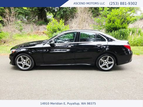 Used 2015 Mercedes-Benz C 300 4MATIC Sedan image 2