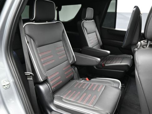 Used 2025 GMC Yukon AT4 Ultimate image 14