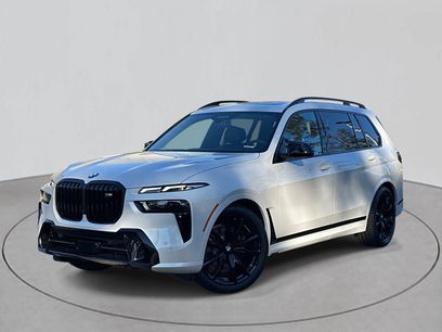 New 2026 BMW X7 M60i