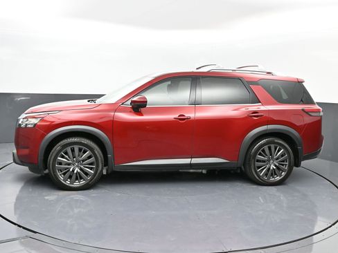 Used 2022 Nissan Pathfinder SL w/ SL Premium Package image 30