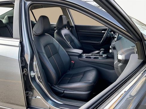 Used 2022 Nissan Altima 2.5 SR image 7