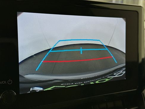 Used 2024 Toyota Corolla LE FWD image 22