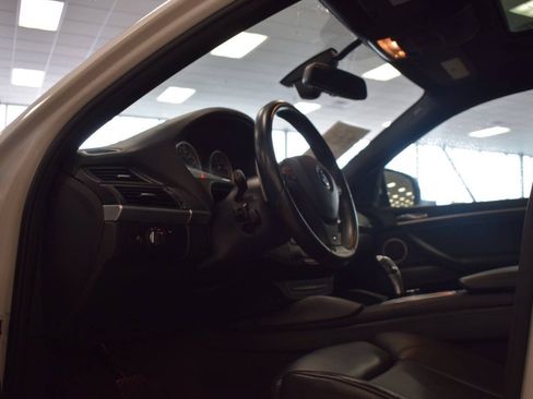 Used 2014 BMW X6 M AWD/4WD image 39