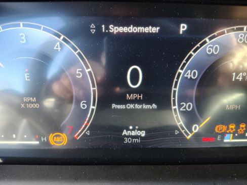 New 2025 Jeep Grand Cherokee Altitude image 27