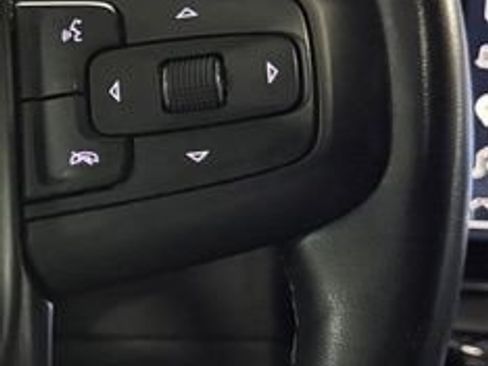 Used 2024 GMC Sierra 2500 AT4 w/ Technology Package AWD/4WD image 26