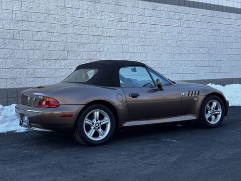 Used 2000 BMW Z3 2.5i RWD image 17