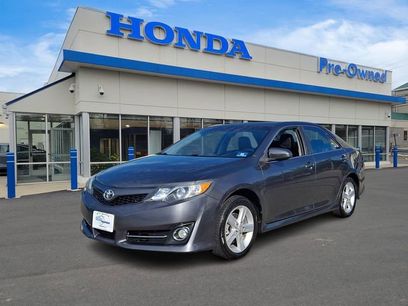 Used 2014 Toyota Camry SE