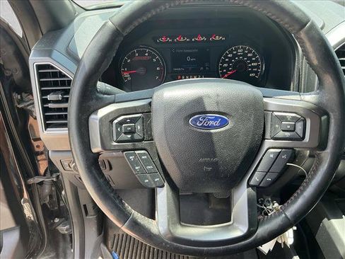 Used 2017 Ford F150 XLT w/ Equipment Group 302A Luxury RWD image 12