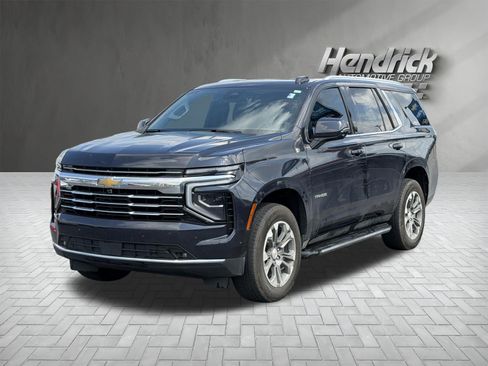Used 2025 Chevrolet Tahoe LT w/ Comfort Package AWD/4WD image 5