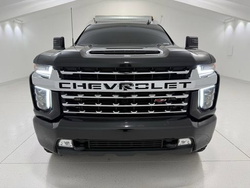 Used 2022 Chevrolet Silverado 2500 LTZ w/ LTZ Convenience Package image 2