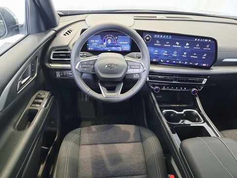 New 2026 Chevrolet Traverse LT w/ Midnight/Sport Edition image 7