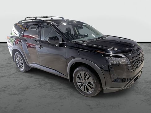 New 2026 Nissan Pathfinder SV AWD/4WD image 5