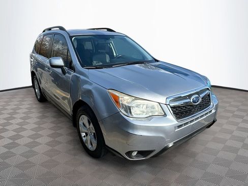 Used 2014 Subaru Forester 2.5i Limited image 3