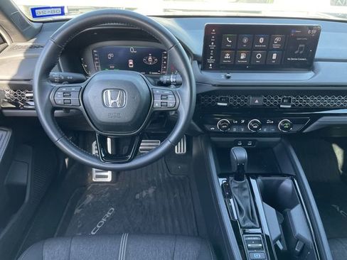 Used 2024 Honda Accord Sport image 11