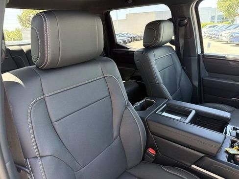 Used 2026 Toyota Tundra SR5 w/ SR5 Premium Package AWD/4WD image 17