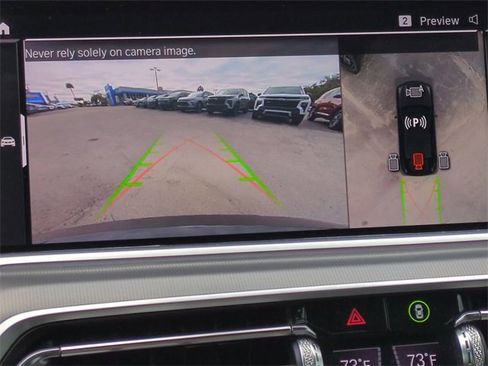 Used 2022 BMW X6 xDrive40i w/ Executive Package image 25