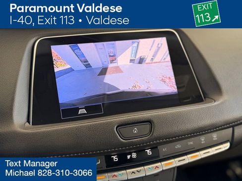 Used 2023 Cadillac XT4 Premium Luxury image 6