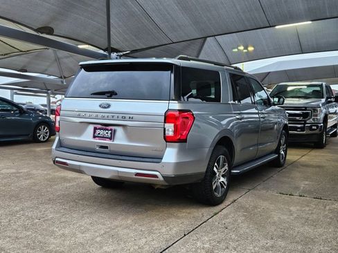 Used 2022 Ford Expedition Max XLT RWD image 4