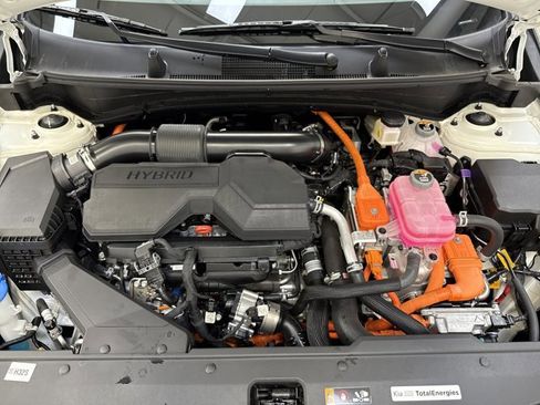 Used 2025 Kia Sportage EX w/ EX Premium Package image 34