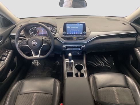 Used 2023 Nissan Altima 2.5 SR image 13
