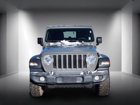 Used 2018 Jeep Wrangler Unlimited Sport image 5