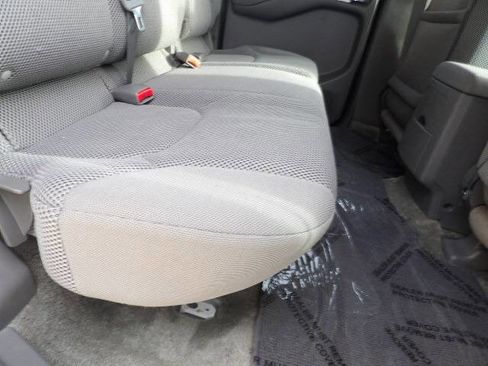 Used 2016 Nissan Frontier SV w/ SV Value Truck Package image 32