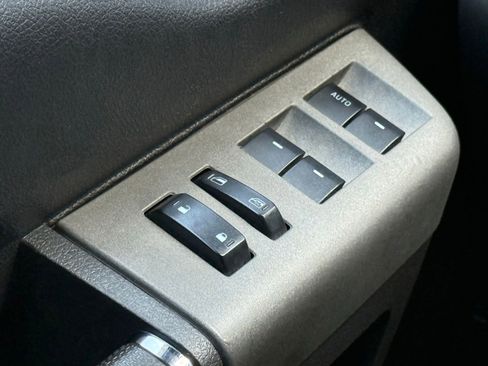 Used 2011 Ford F250 Lariat w/ Camper Pkg AWD/4WD image 37