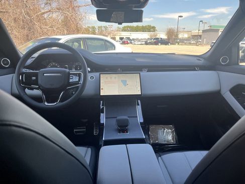 New 2026 Land Rover Range Rover Evoque Dynamic SE image 26