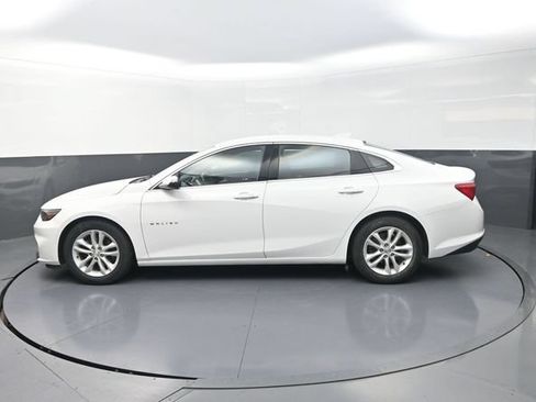 Used 2016 Chevrolet Malibu LT FWD image 4