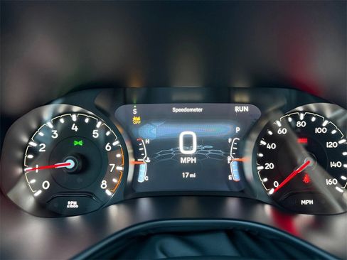 New 2026 Jeep Compass Trailhawk w/ Trailer Tow Group image 24