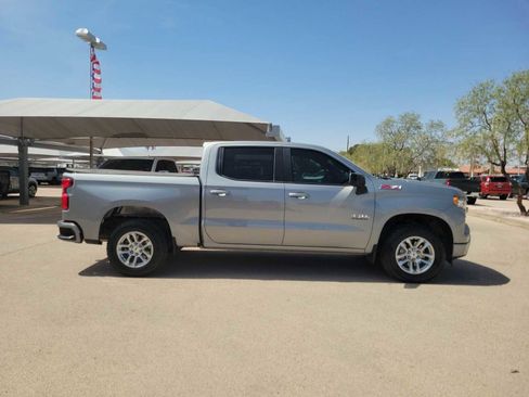 Used 2023 Chevrolet Silverado 1500 RST w/ Z71 Off-Road Package image 10