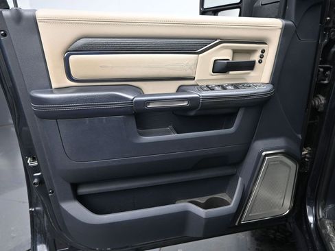 Used 2017 RAM 2500 Tradesman w/ Popular Equipment Group image 26