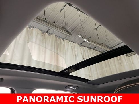 Used 2023 GMC Terrain AT4 w/ Tech Package image 4