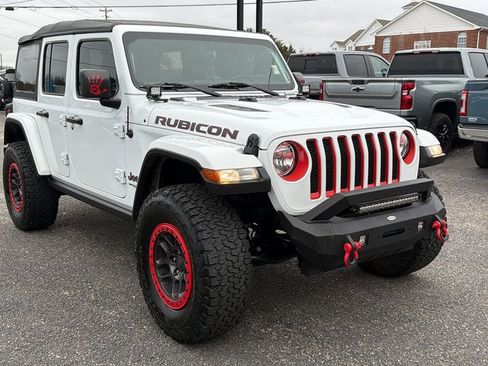 Used 2021 Jeep Wrangler Unlimited Rubicon w/ Xtreme Recon 35" Tire Package image 3