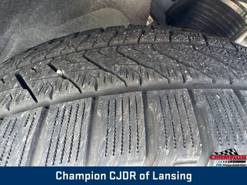 Used 2020 Jeep Grand Cherokee Summit AWD/4WD image 47
