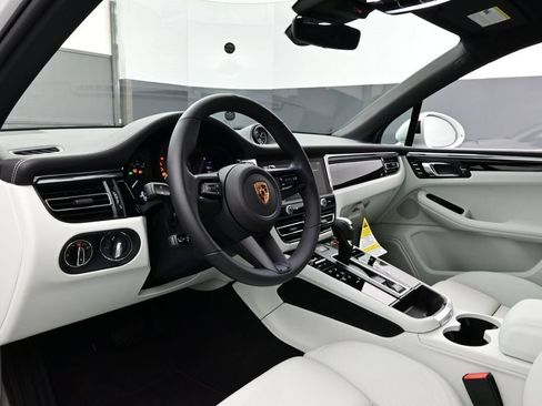 New 2026 Porsche Macan S AWD/4WD image 4