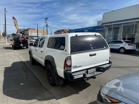 Used 2009 Toyota Tacoma 4x4 Double Cab image 3