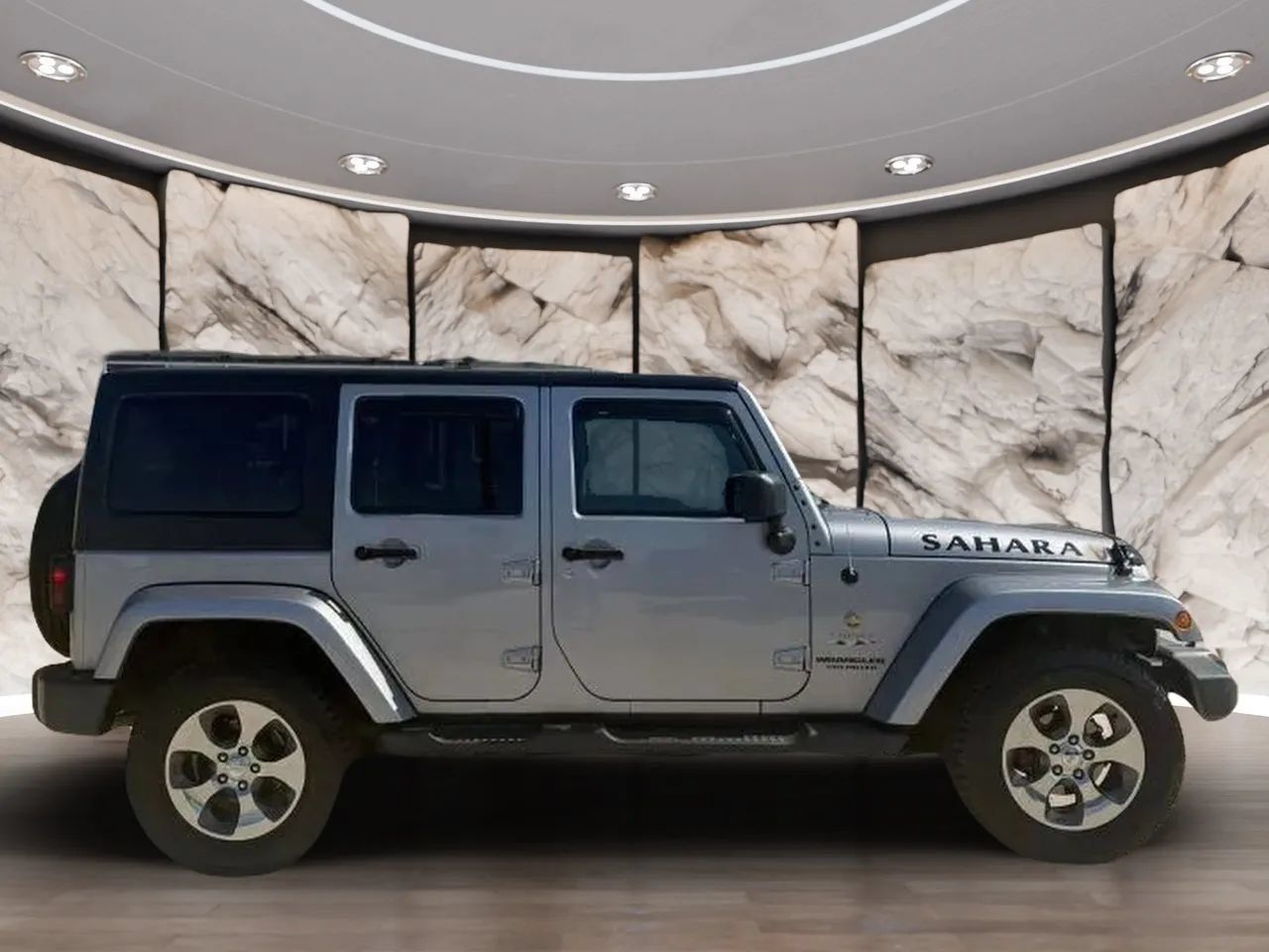 Used 2017 Jeep Wrangler Unlimited Sahara AWD/4WD image 8