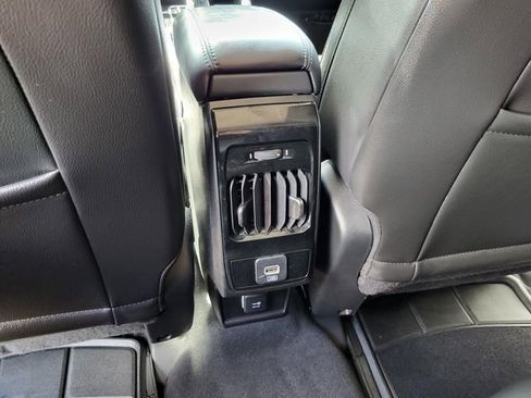 Used 2022 Jeep Compass Latitude image 19