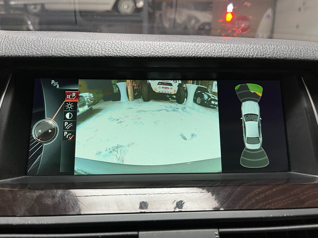 Used 2014 BMW 528i xDrive Sedan AWD/4WD image 20