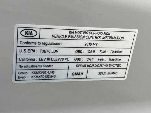 Used 2019 Kia Sorento L image 28