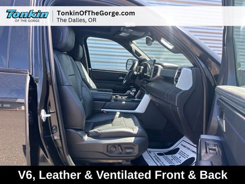 Used 2023 Toyota Tundra Platinum AWD/4WD image 31
