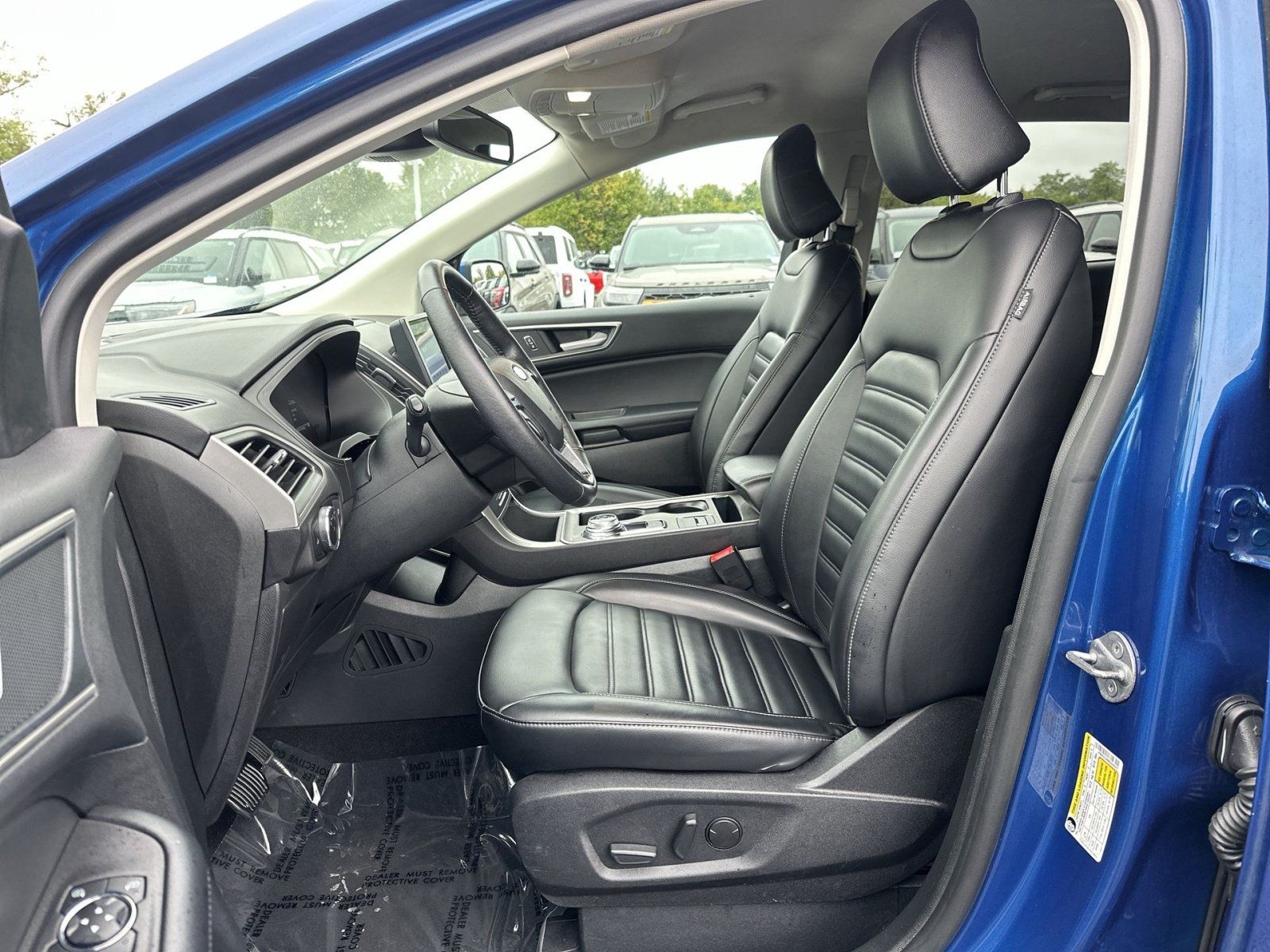 Used 2024 Ford Edge SEL AWD/4WD image 14