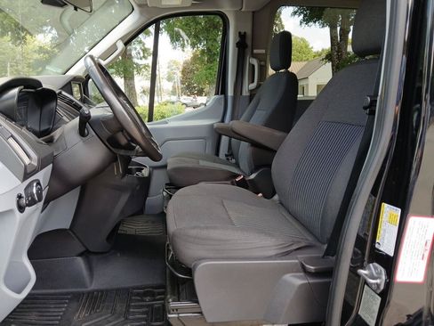 Used 2018 Ford Transit 350 XLT RWD image 18