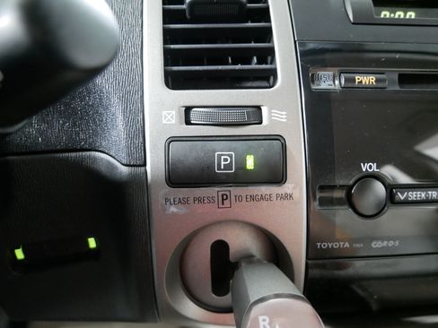 Used 2009 Toyota Prius w/ Pkg 2 FWD image 29