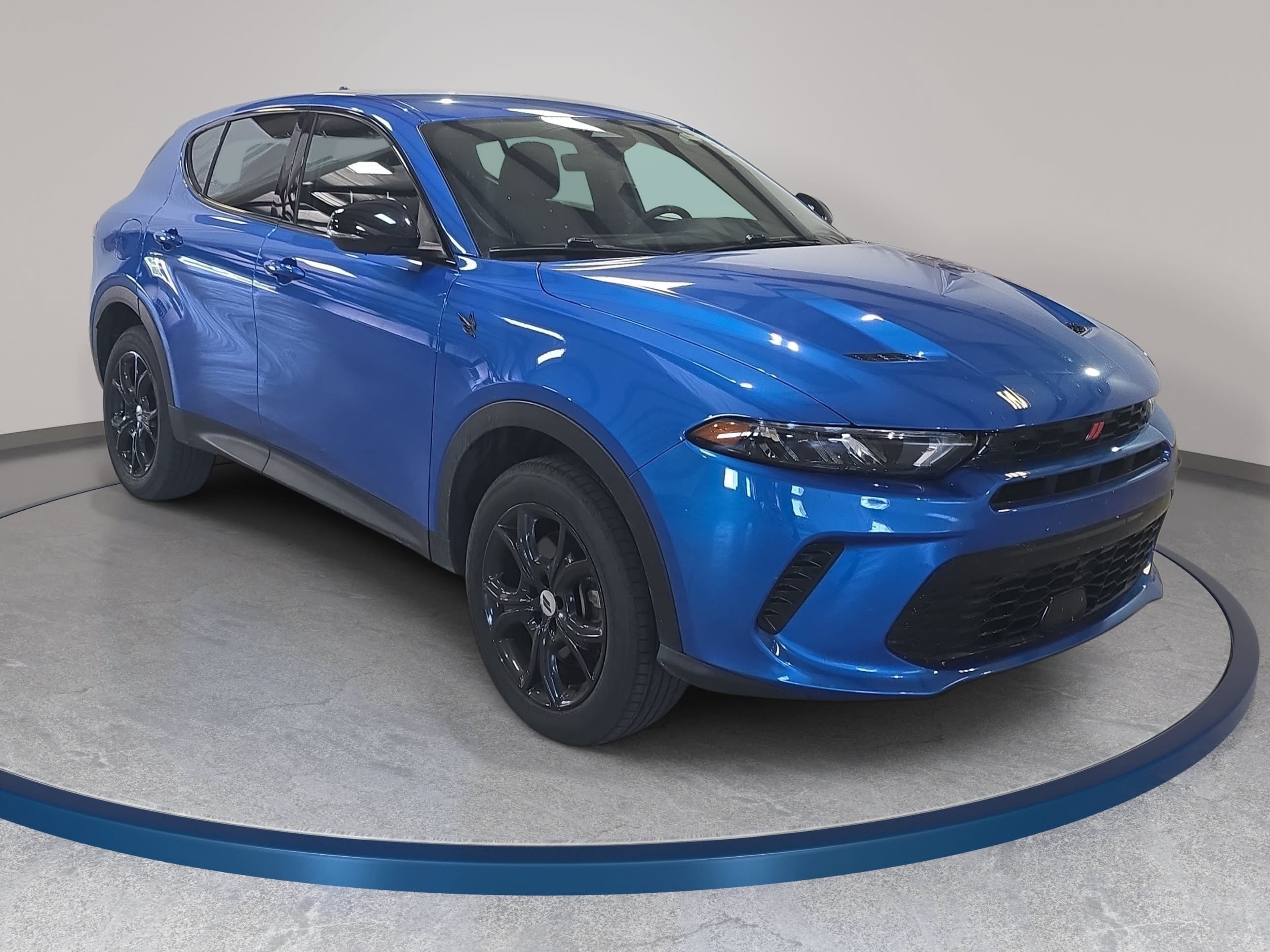 Used 2023 Dodge Hornet GT w/ GT Blacktop Package AWD/4WD image 4