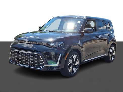 Certified 2025 Kia Soul GT-Line FWD image 3