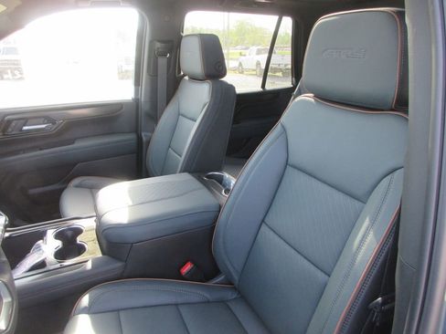 New 2026 GMC Yukon AT4 image 11