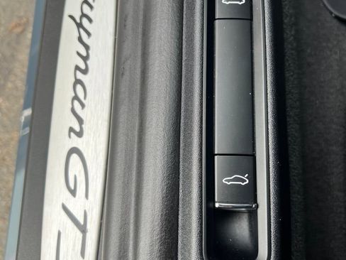Used 2018 Porsche 718 Cayman GTS image 35